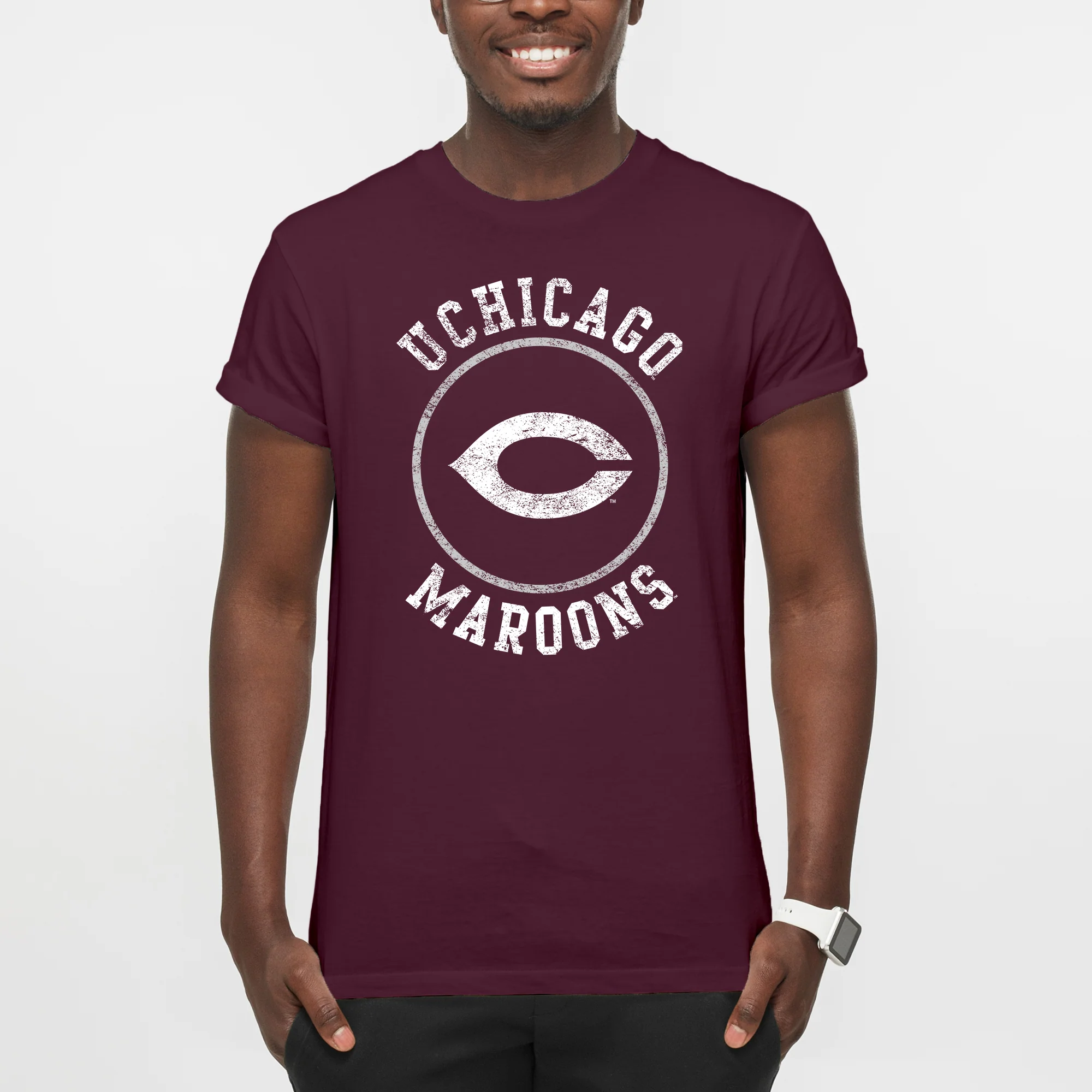 University of Chicago Maroons Distressed Circle Logo Basic Cotton Short Sleeve T Shirt - Maroon - Image 3