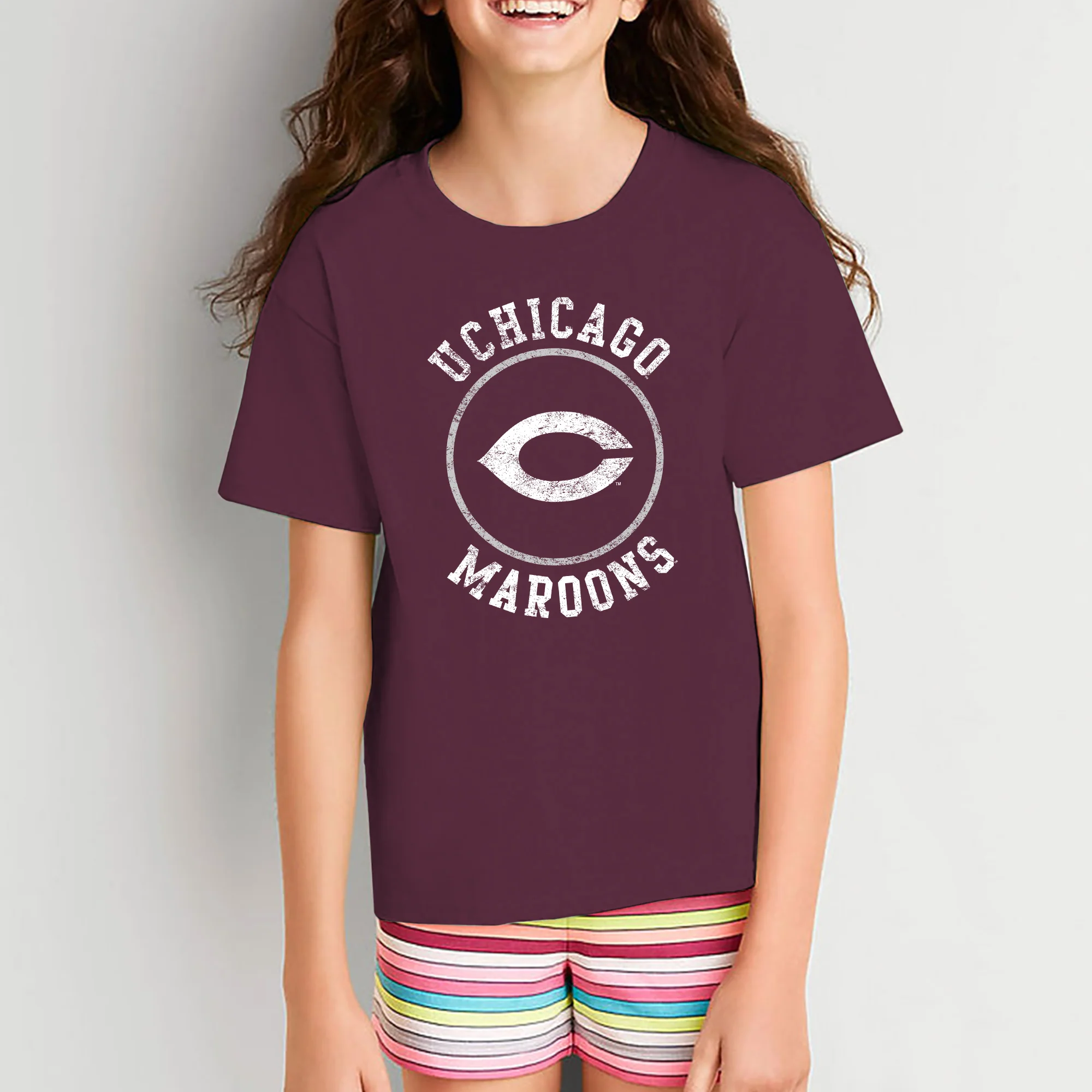 University of Chicago Maroons Distressed Circle Logo Heavy Cotton Short Sleeve Youth T Shirt - Maroon - Image 4