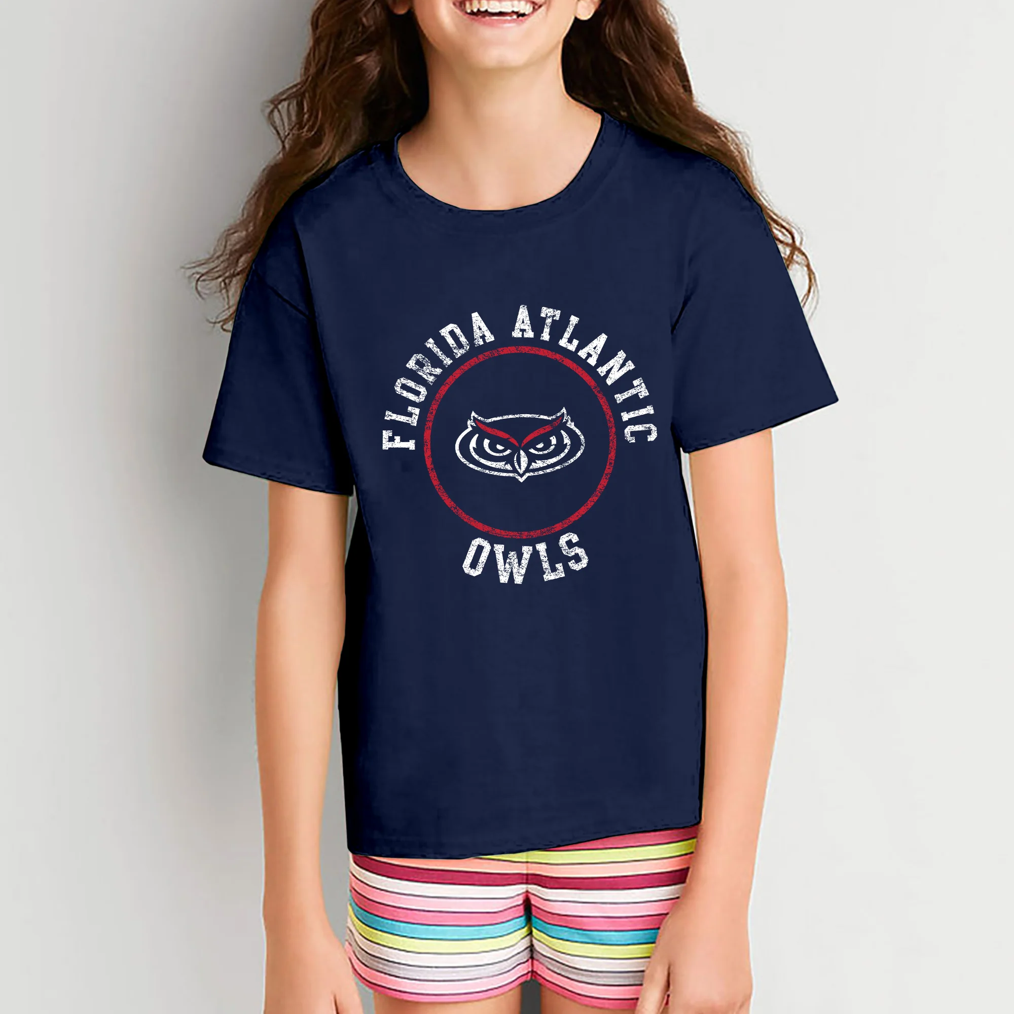 Florida Atlantic University Owls Distressed Circle Logo Youth Short Sleeve T Shirt - Navy - Image 4