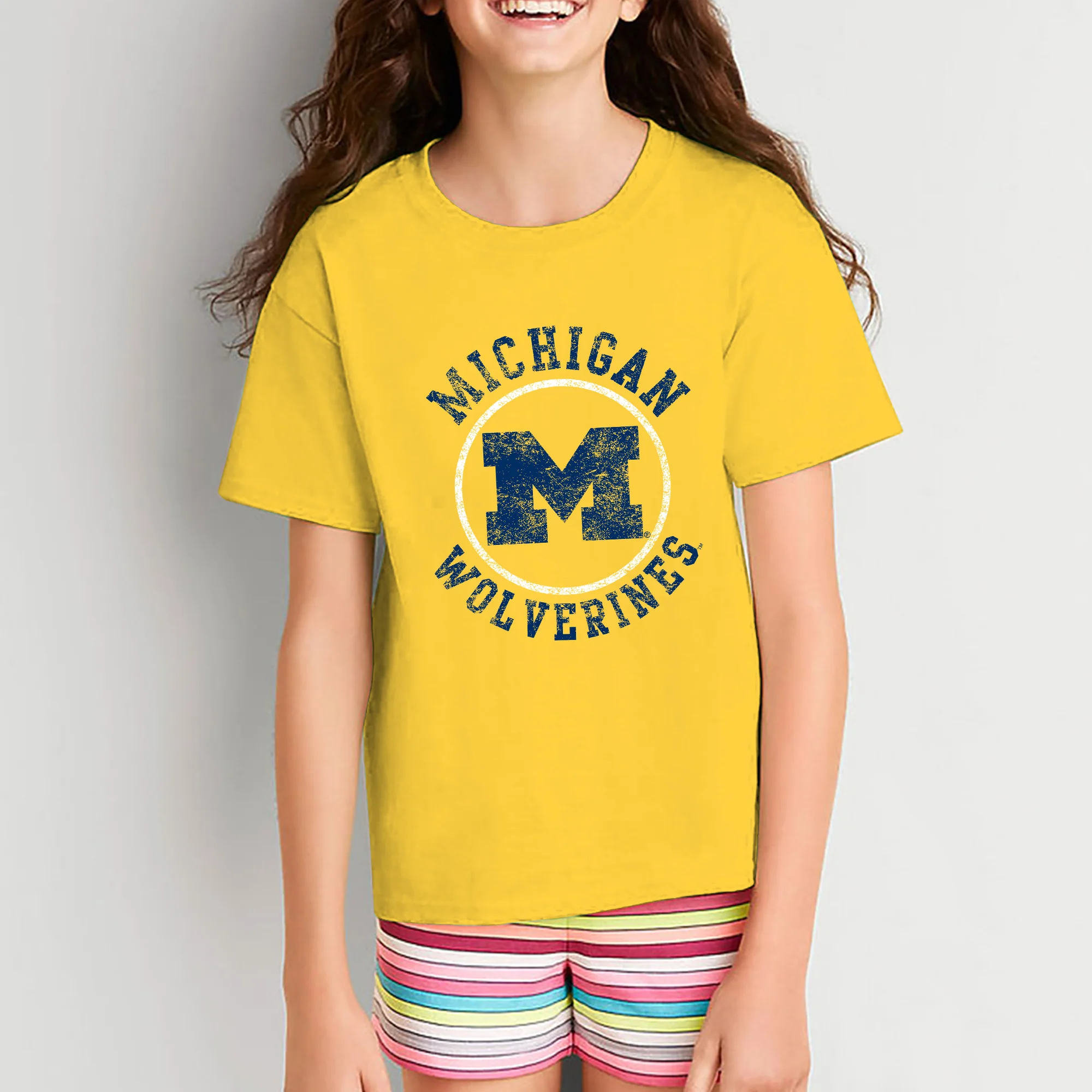 Michigan Distressed Circle Logo Youth T-Shirt - Daisy - Image 4