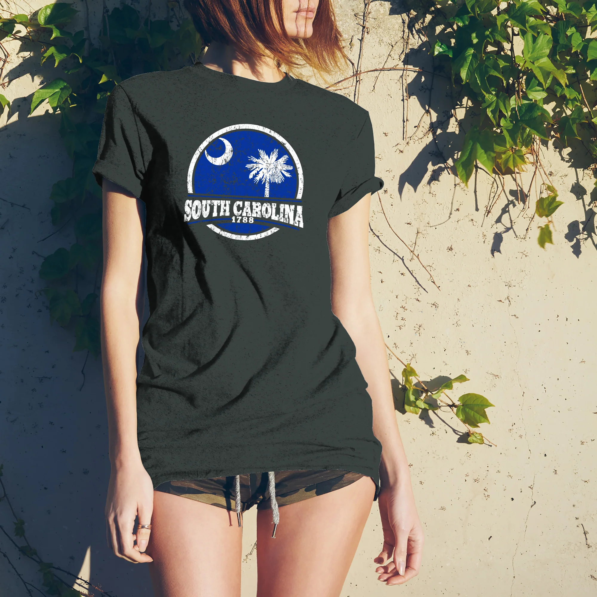 South Carolina Distressed Circle T-Shirt - Dark Heather - Image 4