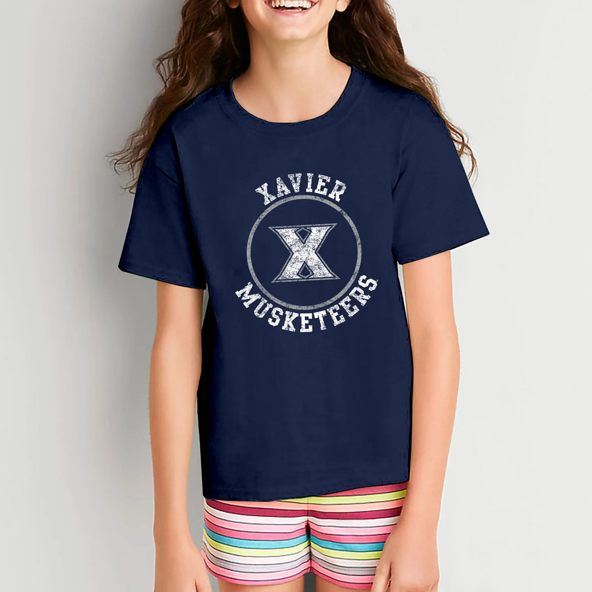 Xavier University Musketeers Distressed Circle Logo Youth Short Sleeve T Shirt - Navy - Image 4